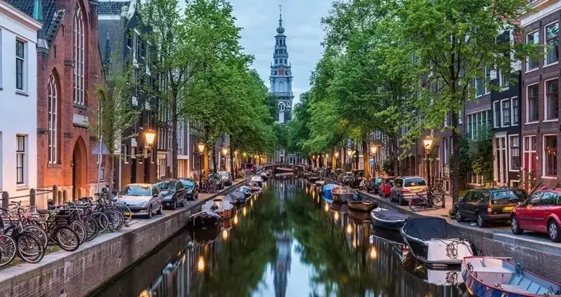 Amsterdam-Netherlands_121442455